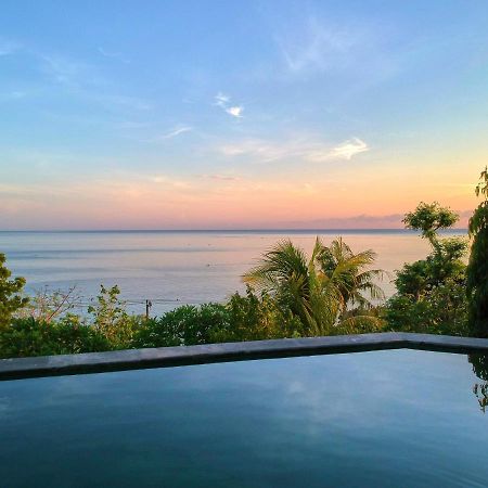Villa Mimpi Manis Infinity Pool&180°Ocean View 아메드 외부 사진